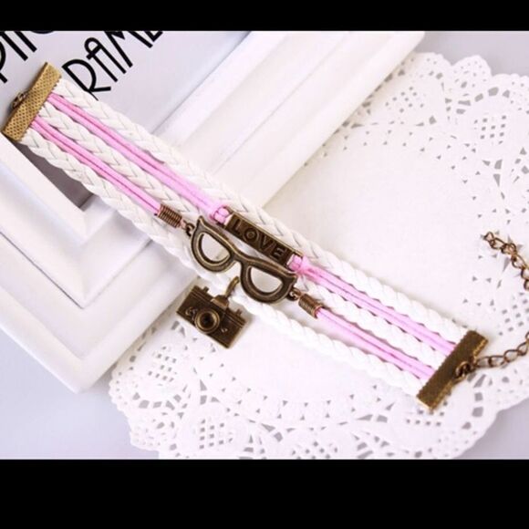 Hand made camera love, charms infinity bracelet - Picture 2 of 4